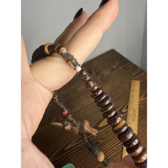 Vintage AFRICAN Carved Wooden ELEPHANT Animal Chunky Beaded Necklace - Picture 4 of 4